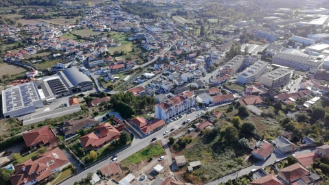 Apartamento T2 para Venda em Selho (São Jorge)