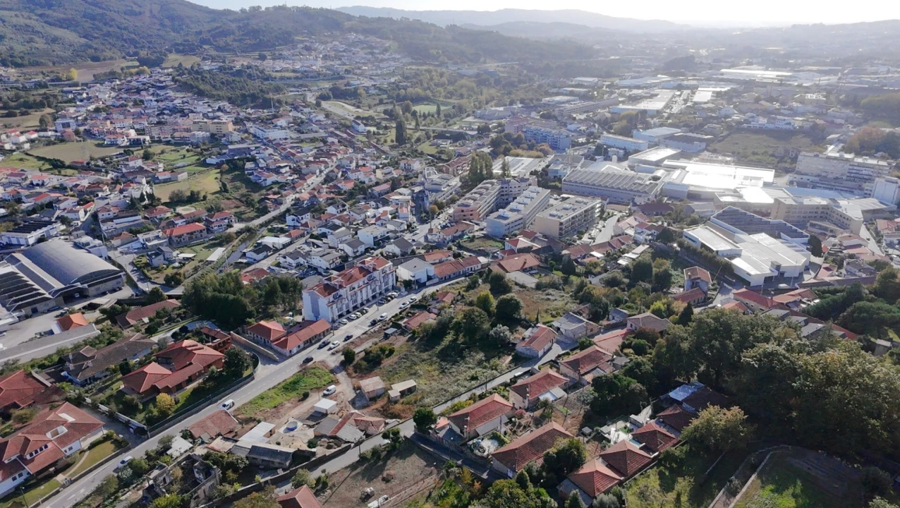 Apartamento T2 para Venda em Selho (São Jorge) Foto 3