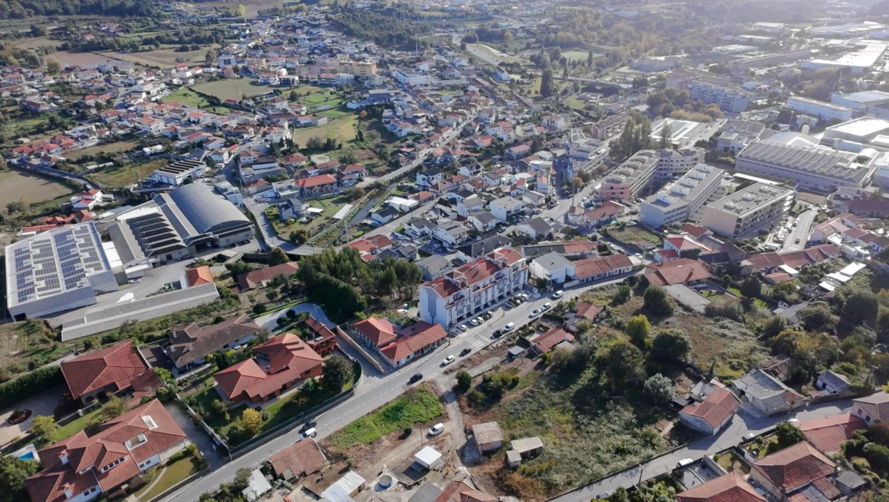 Apartamento T2 para Venda em Selho (São Jorge) Foto 1
