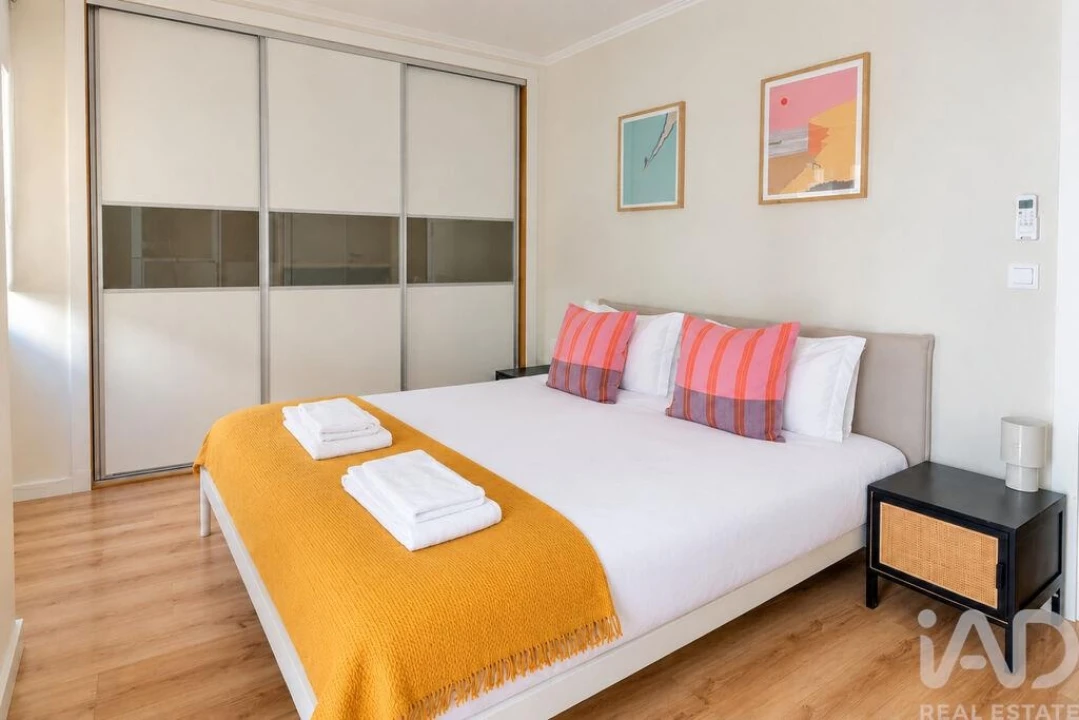 Apartamento T2 para Arrendamento em Misericórdia Foto 10