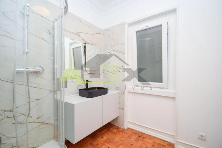 Apartamento T3 para Venda em Areeiro Foto 20