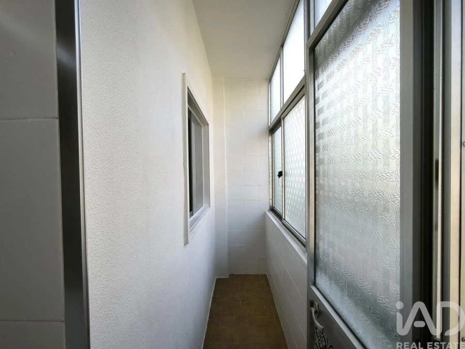 Apartamento T2 para Venda em Mafamude e Vilar do Paraíso Foto 11