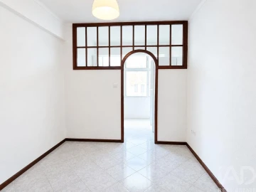 Apartamento T2 para Venda em Mafamude e Vilar do Paraíso