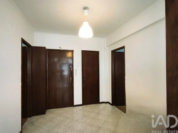 Apartamento T2 para Venda em Mafamude e Vilar do Paraíso