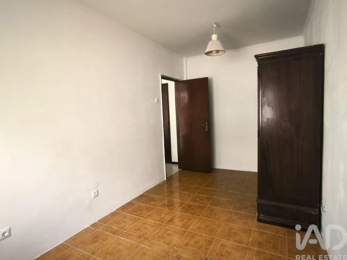 Apartamento T2 para Venda em Mafamude e Vilar do Paraíso Foto 9