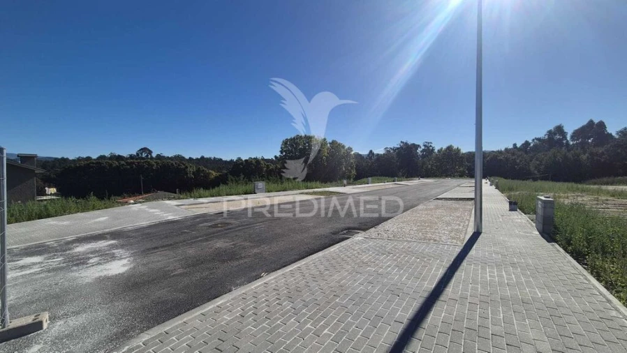 Terreno para Venda em Soutelo Foto 5
