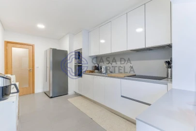Apartamento T2 para Venda em Fânzeres e São Pedro da Cova