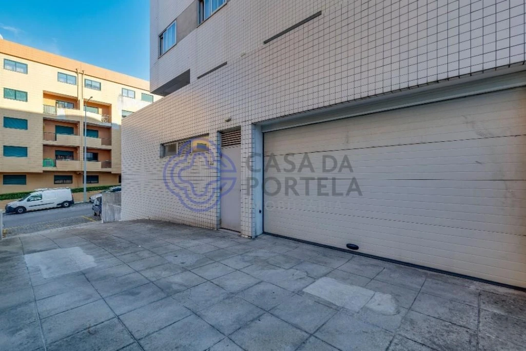 Apartamento T2 para Venda em Fânzeres e São Pedro da Cova Foto 37