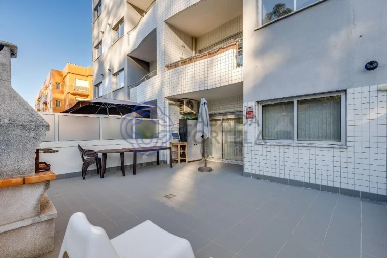Apartamento T2 para Venda em Fânzeres e São Pedro da Cova Foto 32