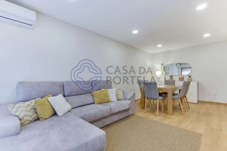 Apartamento T2 para Venda em Fânzeres e São Pedro da Cova Foto 13