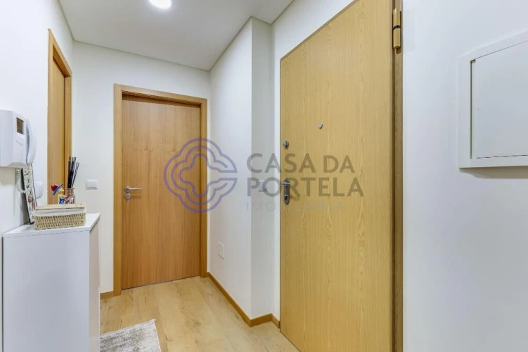 Apartamento T2 para Venda em Fânzeres e São Pedro da Cova Foto 5