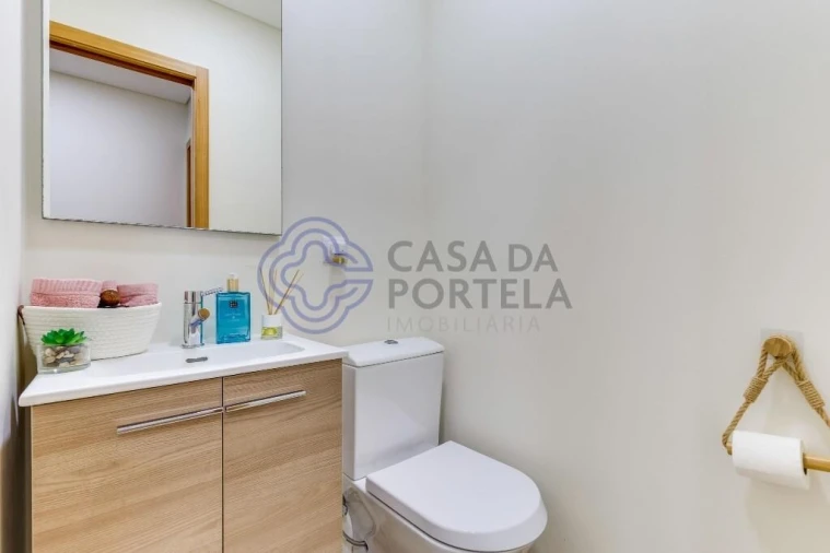 Apartamento T2 para Venda em Fânzeres e São Pedro da Cova Foto 20