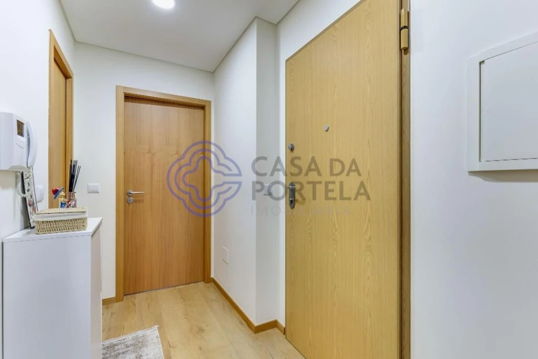 Apartamento T2 para Venda em Fânzeres e São Pedro da Cova Foto 5