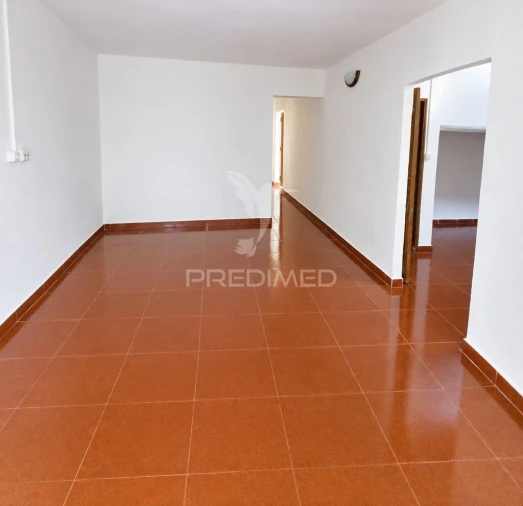 Moradia T2 para Venda em Redondo Foto 6