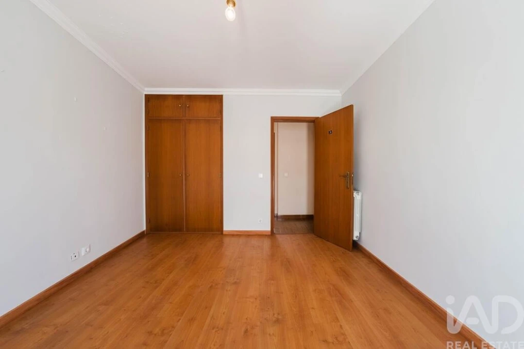 Moradia T3 para Venda em Famalicão Foto 18