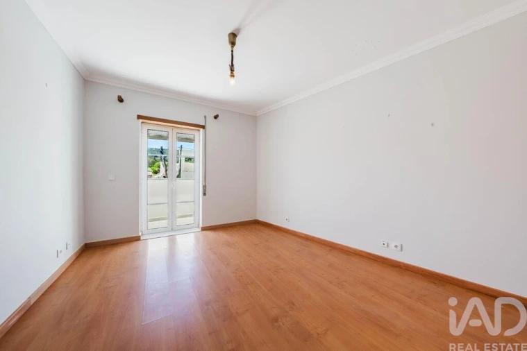 Moradia T3 para Venda em Famalicão Foto 17