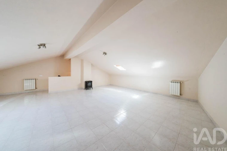 Moradia T3 para Venda em Famalicão Foto 33