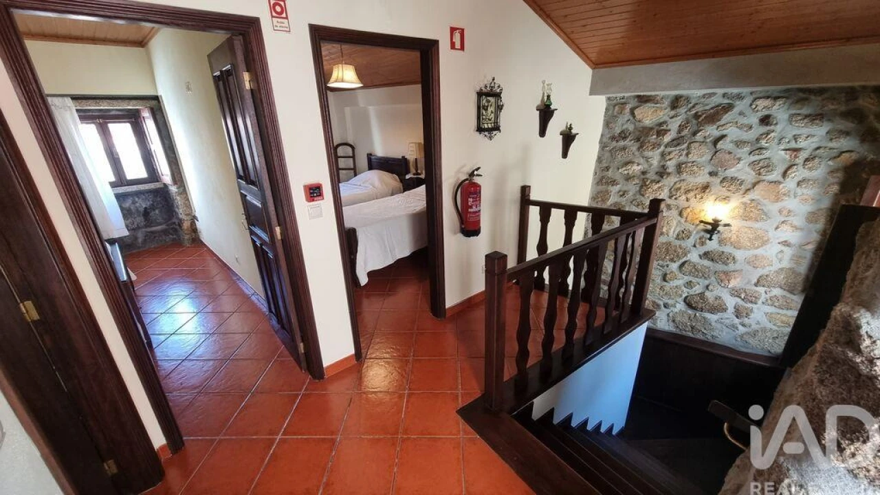 Moradia T4 para Venda em Linhares Foto 21