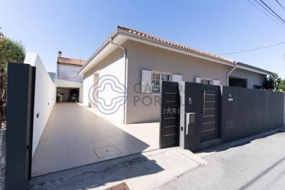 Moradia T2 para Venda em Perafita, Lavra e Santa Cruz do Bispo