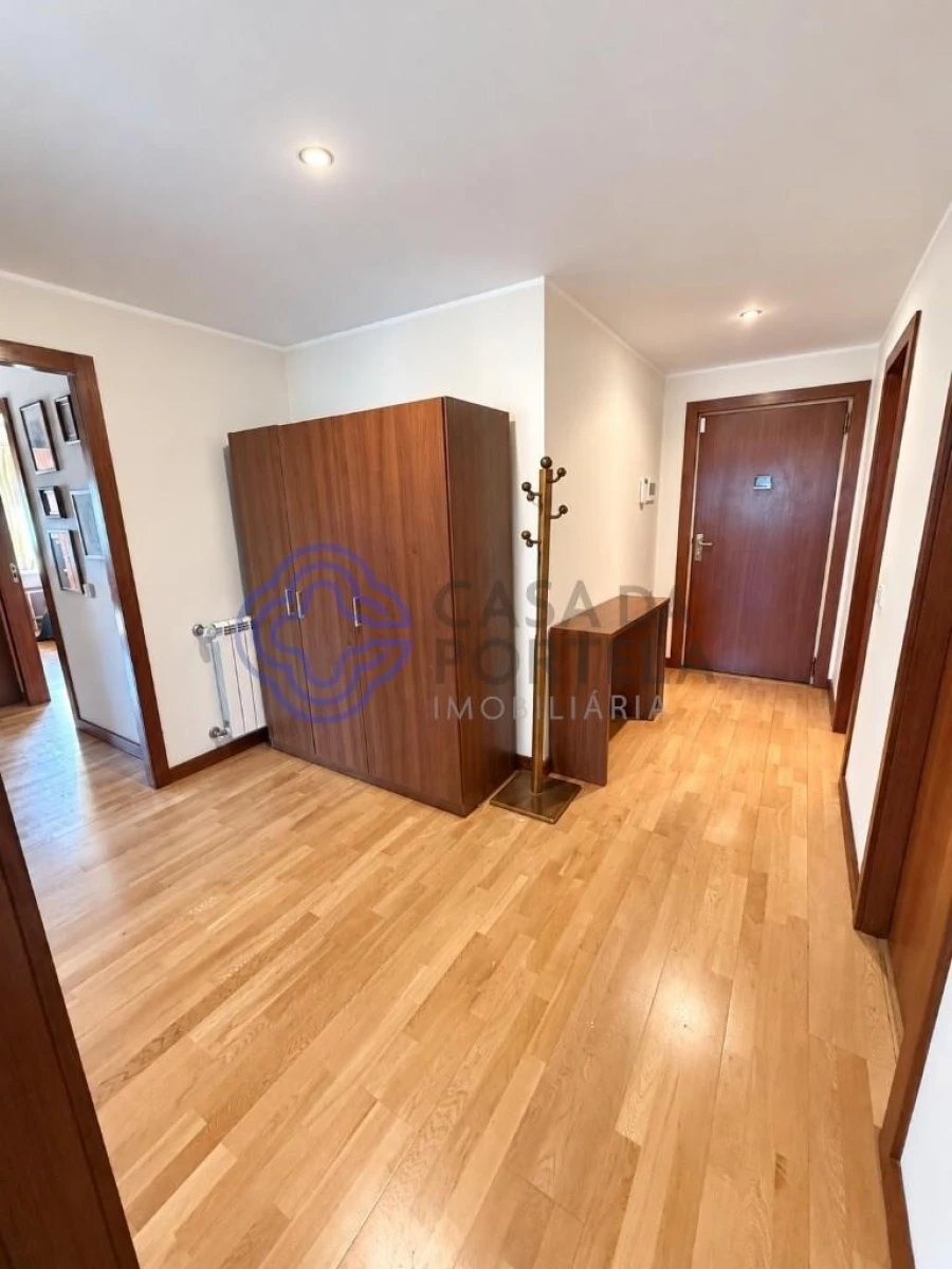 Apartamento T3 para Venda em Ramalde Foto 10