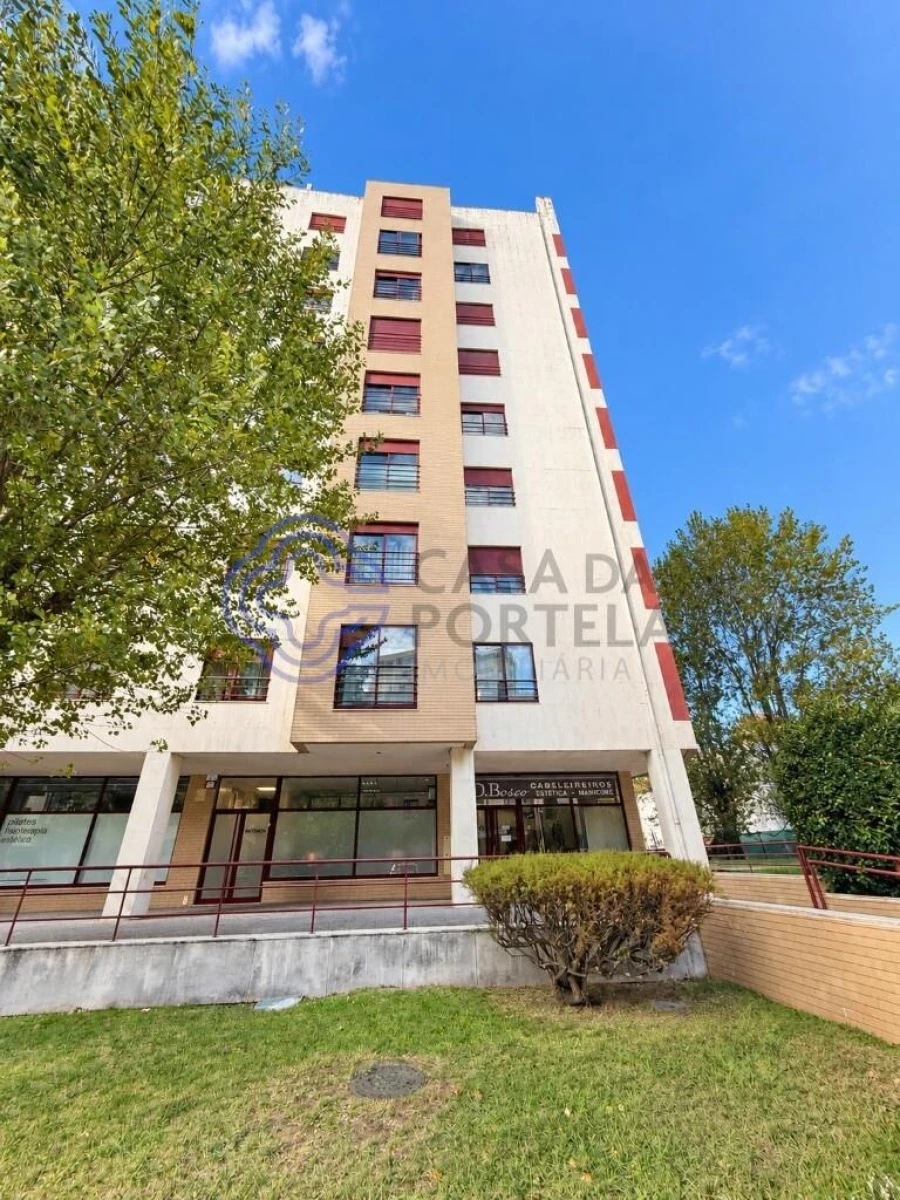 Apartamento T3 para Venda em Ramalde Foto 3