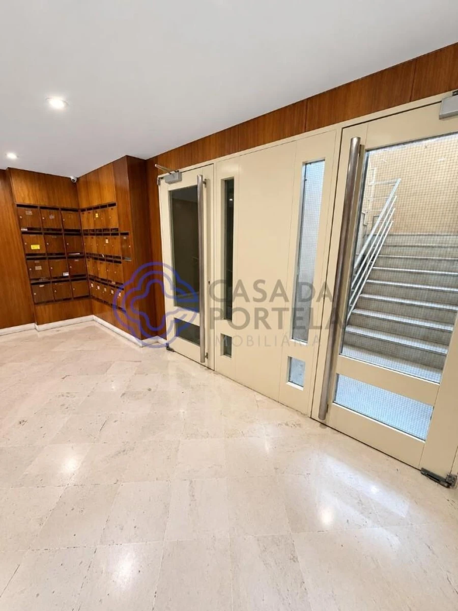 Apartamento T3 para Venda em Ramalde Foto 6