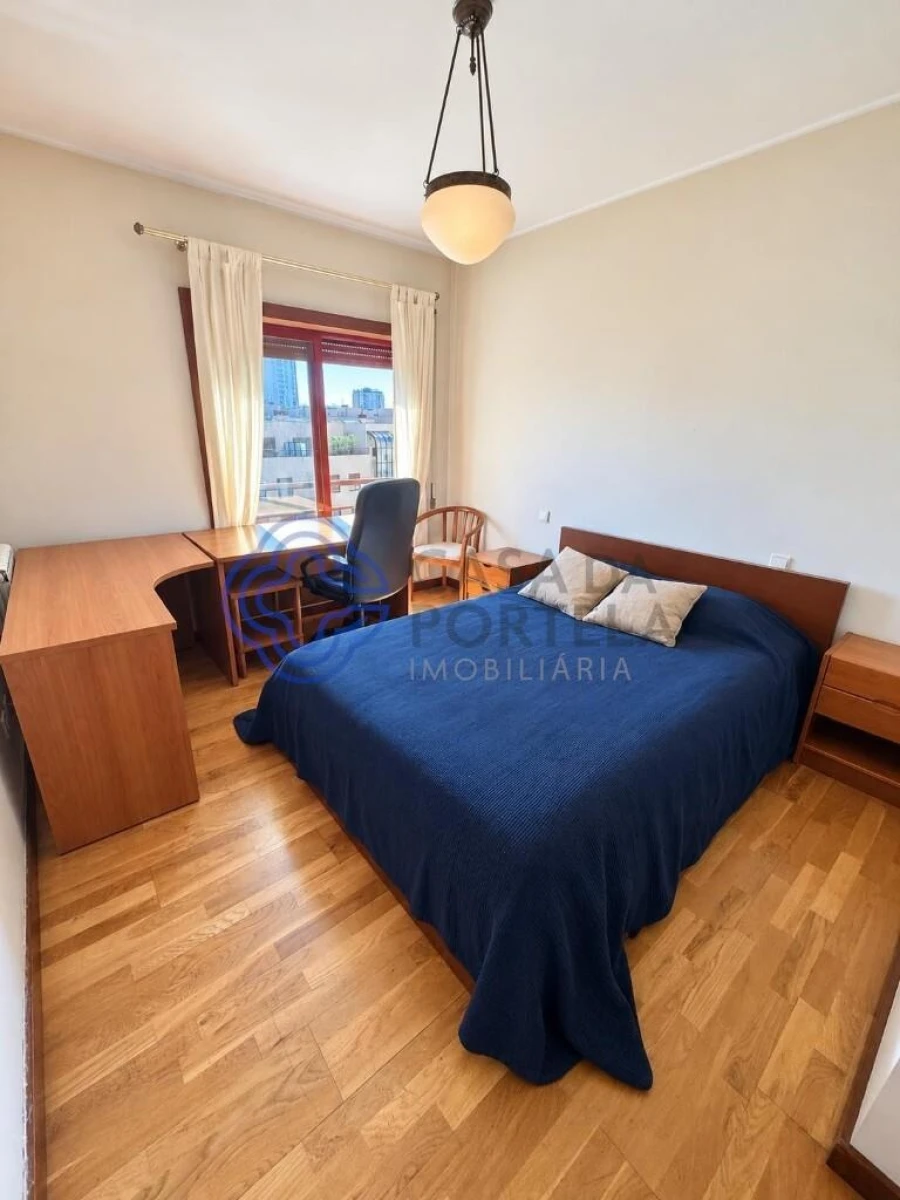 Apartamento T3 para Venda em Ramalde Foto 36