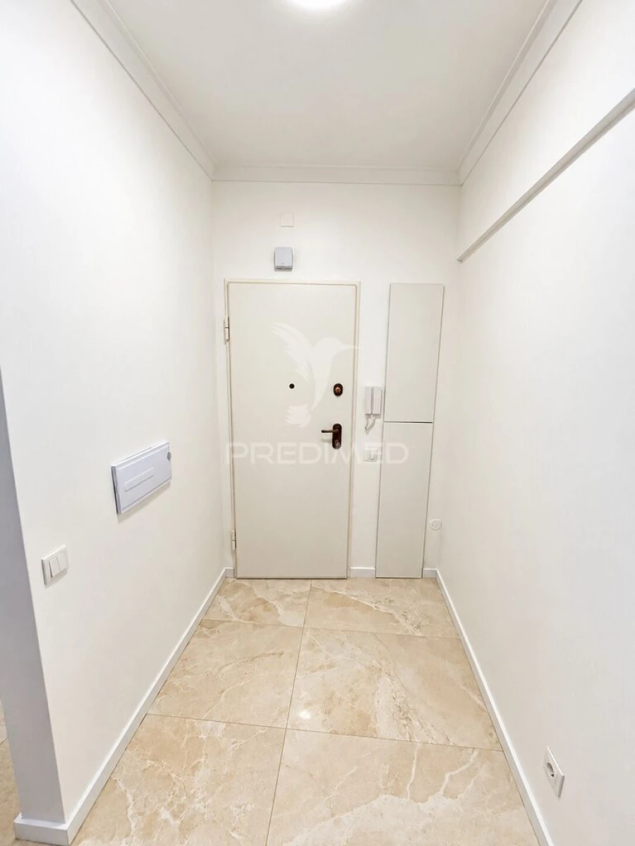 Apartamento T2 para Venda em Cascais e Estoril Foto 3