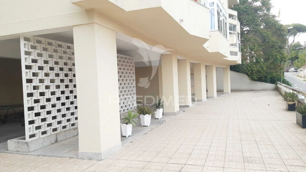 Apartamento T2 para Venda em Cascais e Estoril Foto 16