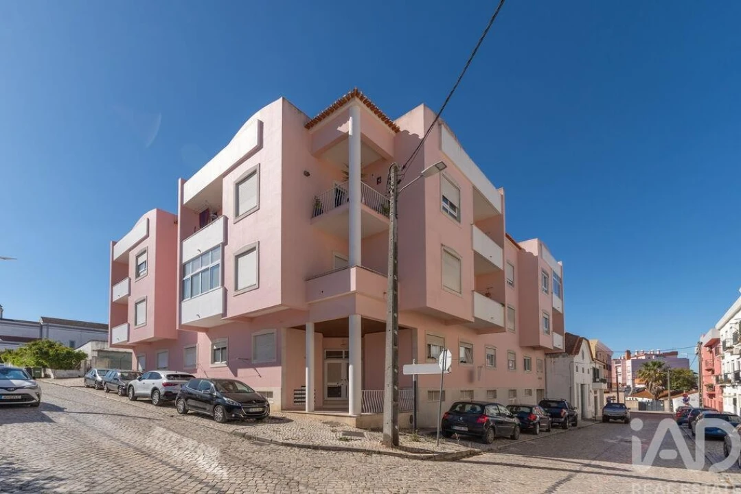 Apartamento T2 para Venda em Quinta do Anjo Foto 29