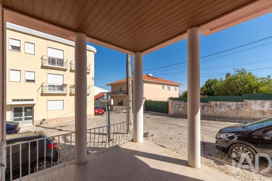 Apartamento T2 para Venda em Quinta do Anjo Foto 27