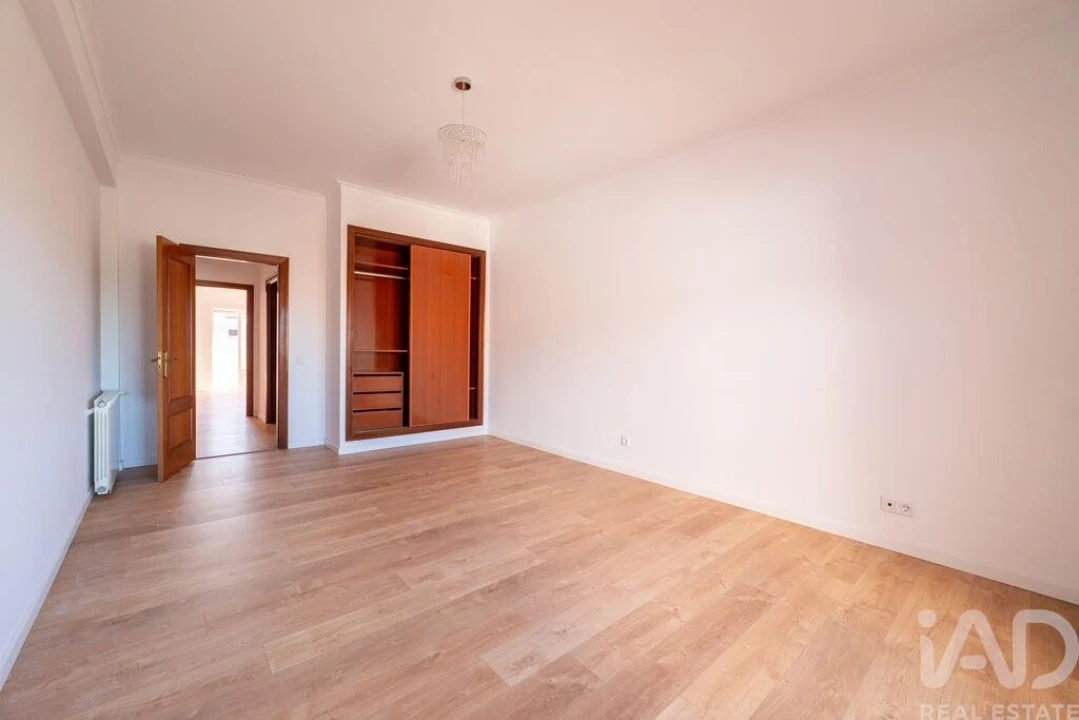 Apartamento T2 para Venda em Quinta do Anjo Foto 20