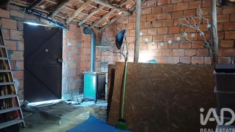 Terreno para Venda em Sarzedas