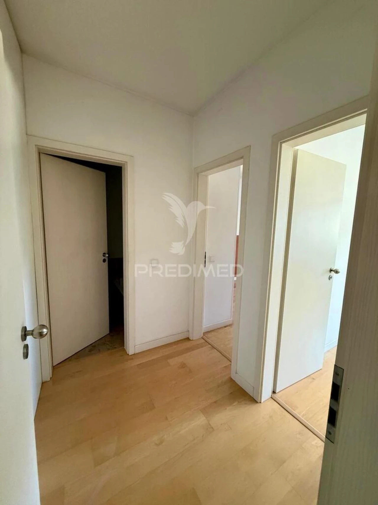 Apartamento T2 para Venda em Sacavém e Prior Velho Foto 9
