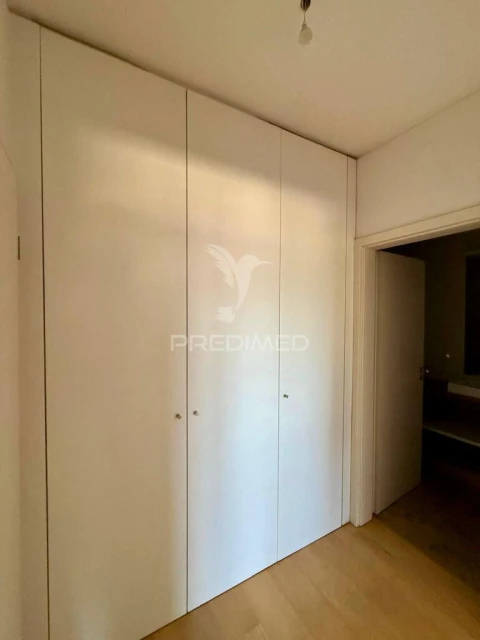Apartamento T2 para Venda em Sacavém e Prior Velho