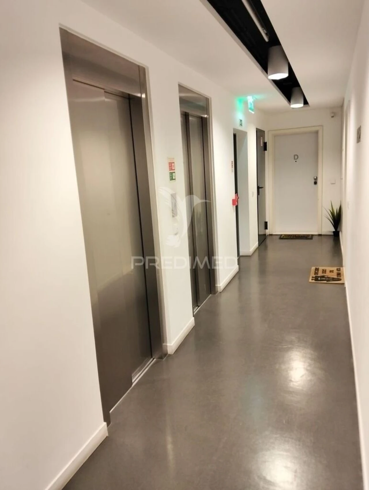 Apartamento T2 para Venda em Sacavém e Prior Velho Foto 20