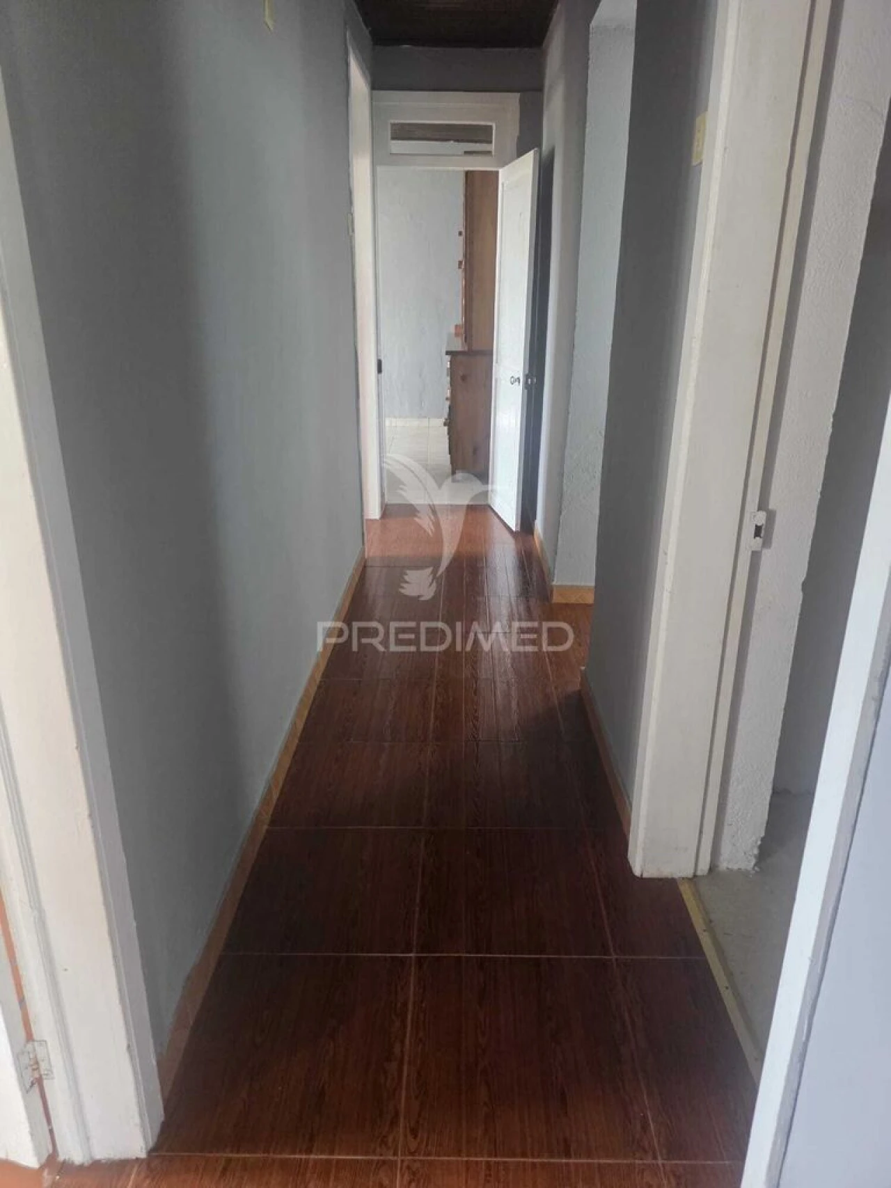 Moradia T3 para Venda em Terra Chã Foto 16