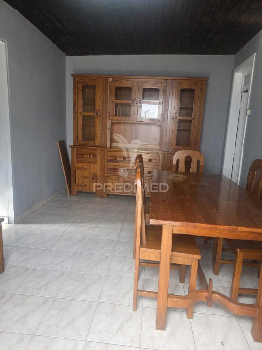 Moradia T3 para Venda em Terra Chã Foto 4