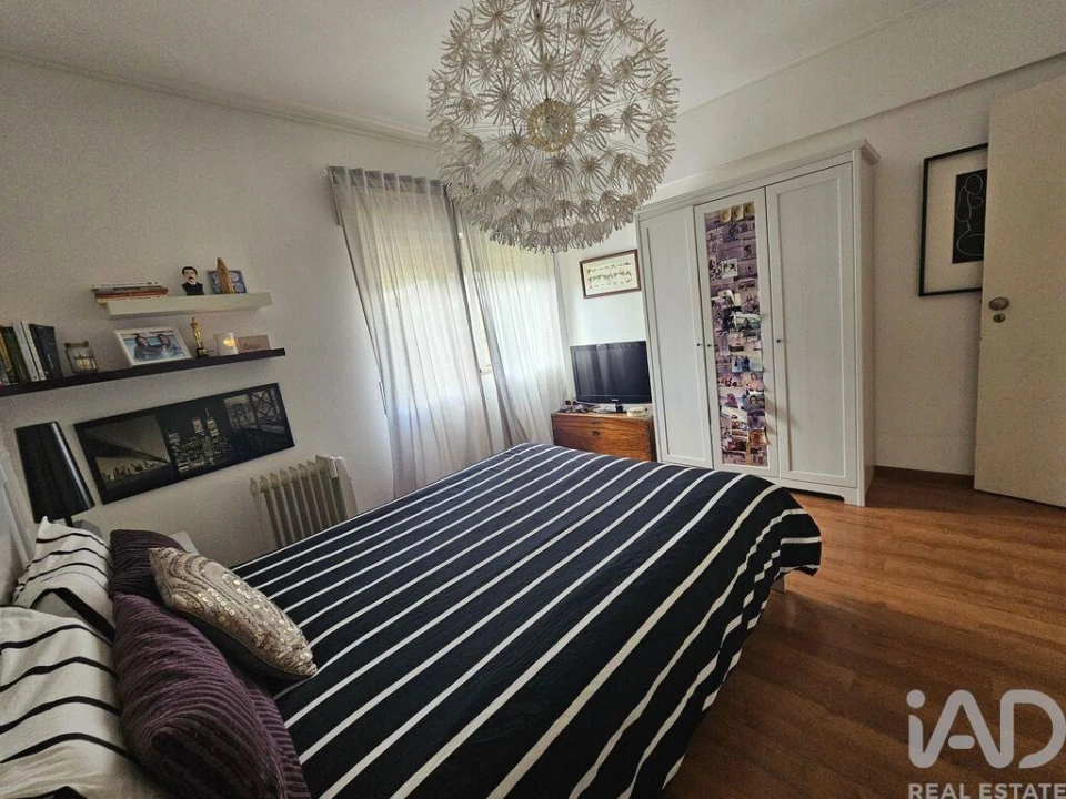 Apartamento T3 para Venda em Quarteira Foto 11