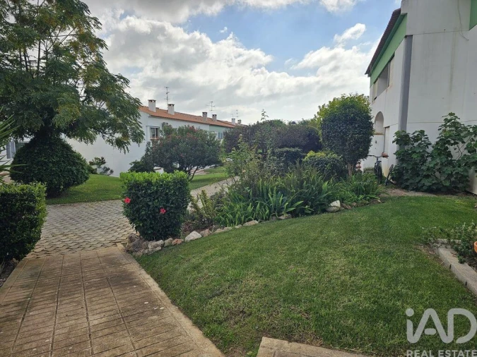 Apartamento T3 para Venda em Quarteira Foto 29
