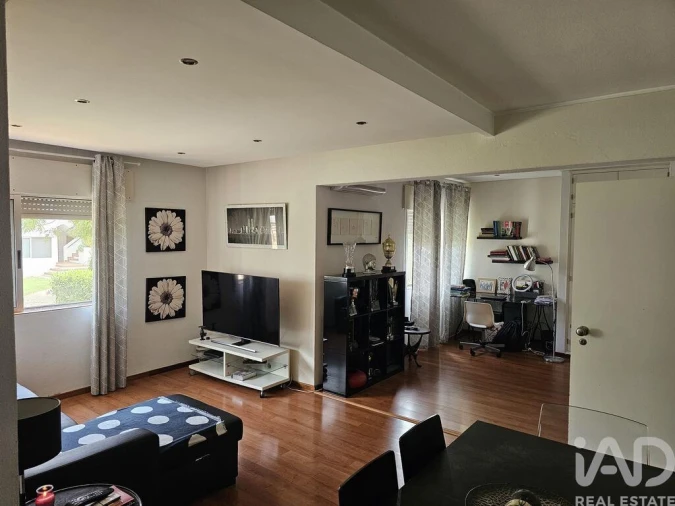 Apartamento T3 para Venda em Quarteira Foto 5