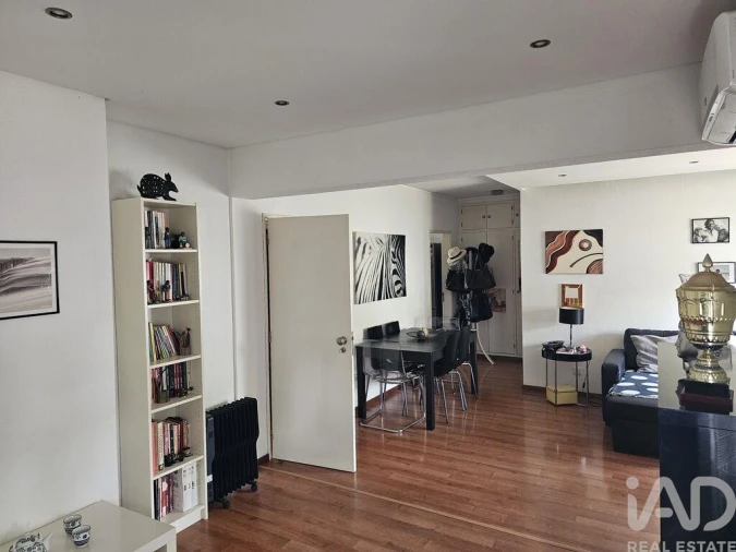 Apartamento T3 para Venda em Quarteira Foto 6
