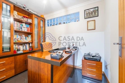 Apartamento T4 para Venda em Moreira