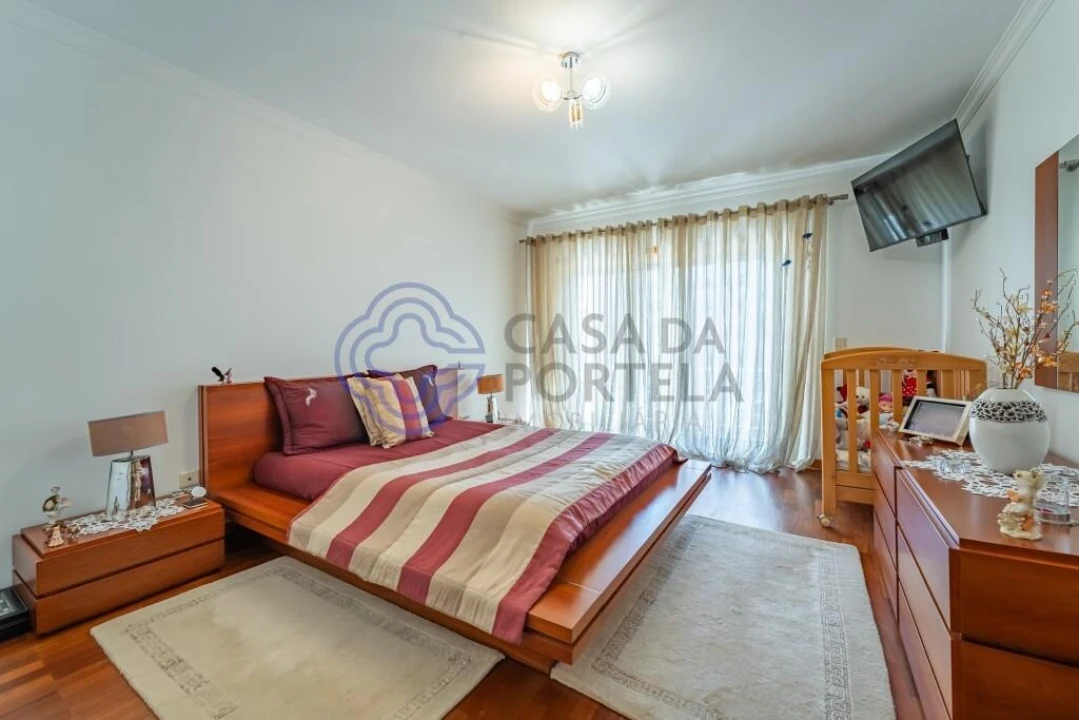 Apartamento T4 para Venda em Moreira Foto 13