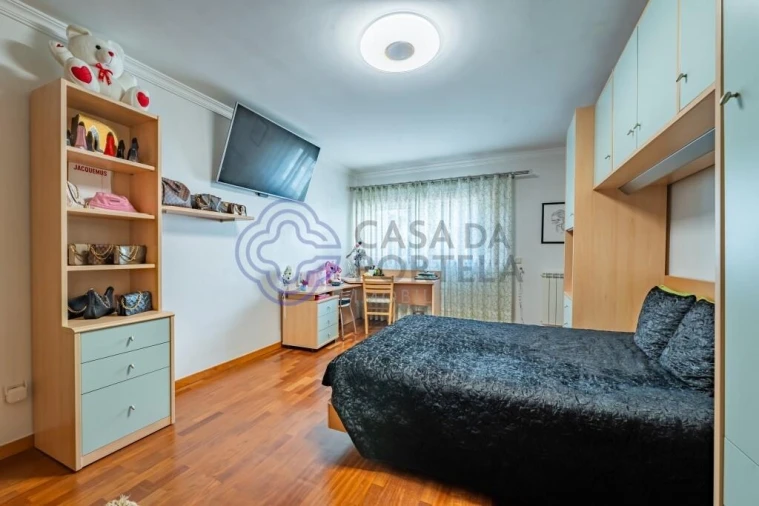 Apartamento T4 para Venda em Moreira Foto 18