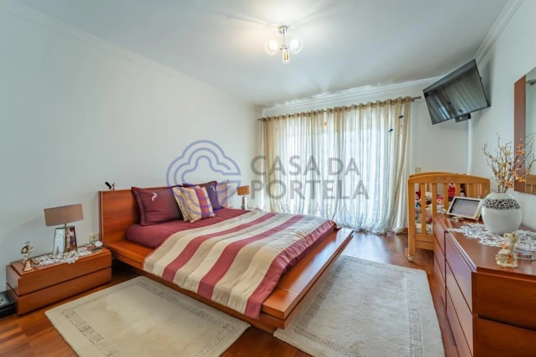 Apartamento T4 para Venda em Moreira Foto 13