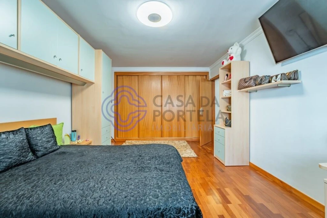 Apartamento T4 para Venda em Moreira Foto 19