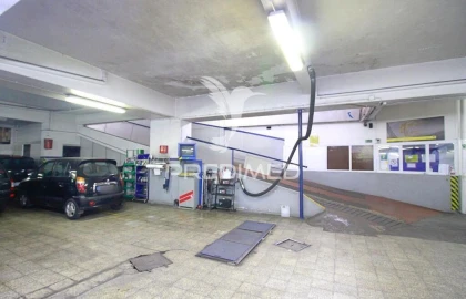 Armazém para Arrendamento em Venteira
