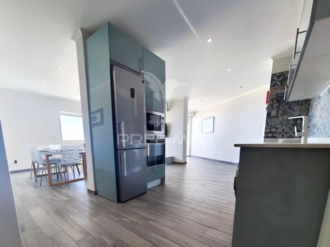 Apartamento T2 para Venda em Portimão Foto 6
