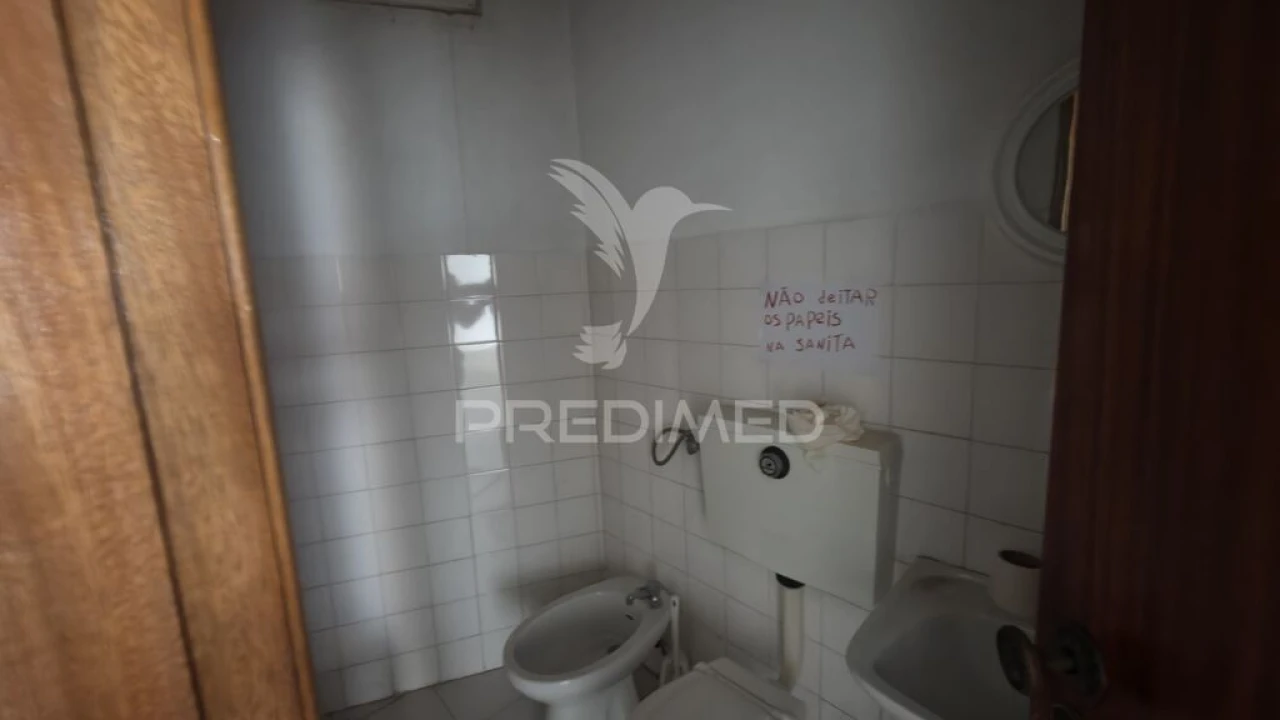 Loja para Venda em Ribeira de Nisa e Carreiras Foto 12